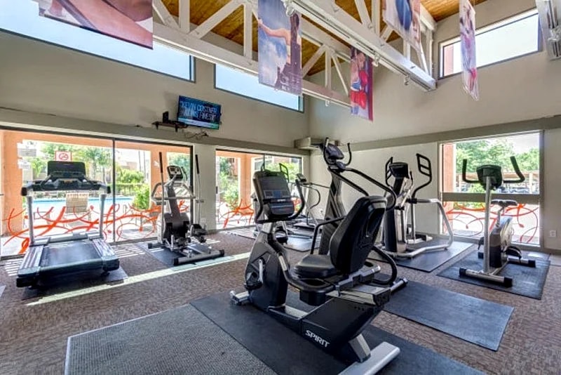 Stylish Old Town 2 bdrm ground floor Condo in Scottsdale, Arizona, United States — photo 4