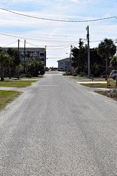 Beach House on Channel, Private dock,Walk to Beach in North Myrtle Beach, South Carolina, United States — photo 4