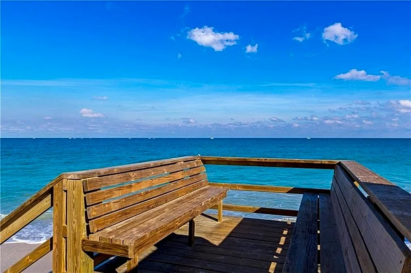 Luxurious 4 Bedroom Beachside Villa in Vero Beach, Florida, United States — photo 4