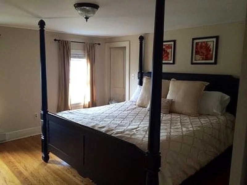 Spacious Home on Quiet Side Street in Downtown Hamilton in Hamilton, New York, United States — photo 3