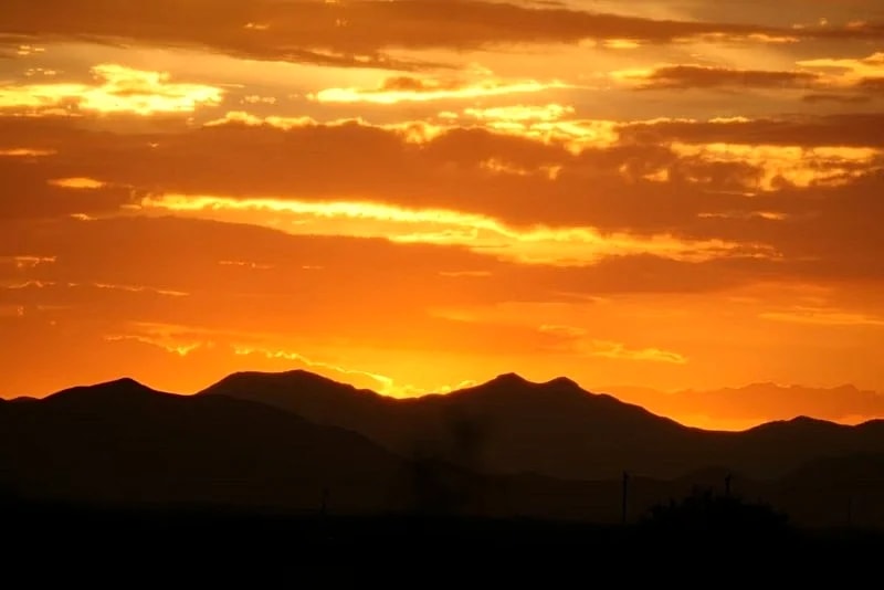 Scenic Birders & MTN Delight 25ACRE Ranch 735WK~ 3 Ghost Town 3 Natl Parks Wi-Fi in Pearce, Arizona, United States — photo 3