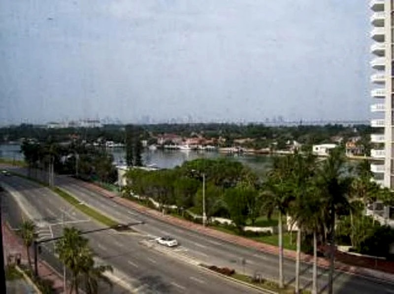 Beautifully decorated fully furnished Waterfront Studio in Miami Beach in Miami, Florida, United States — photo 4