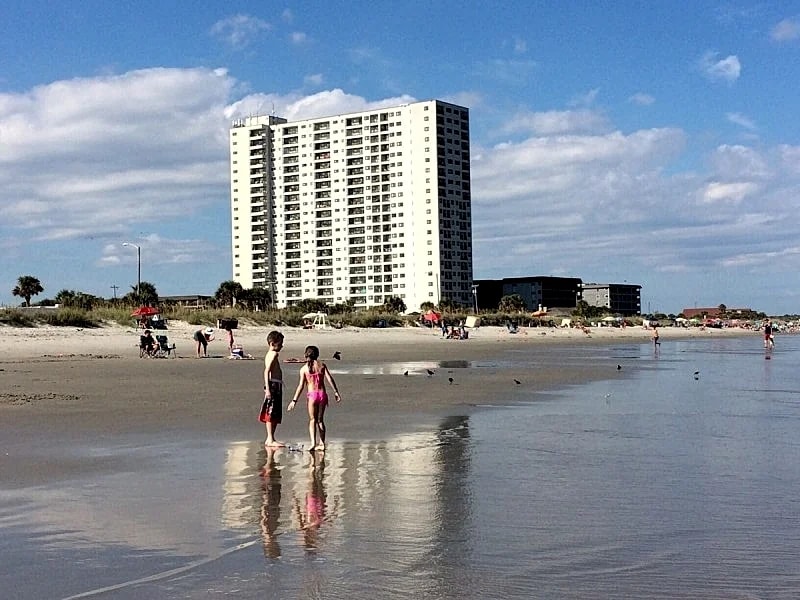 Oceanview 2BR/2BA Condo in Oceanfront 'B' Bldg at Myrtle Beach Resort in Myrtle Beach, South Carolina, United States — photo 3