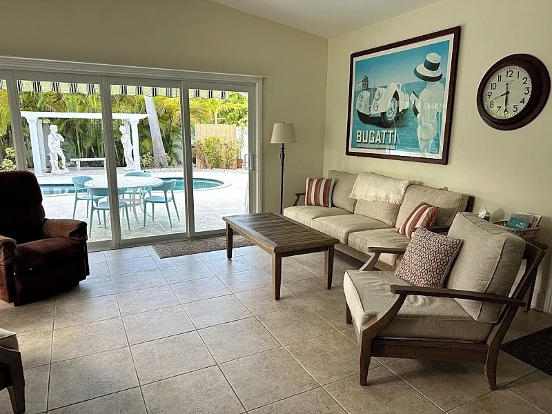 Single Family Home, 3 Bedroom, 2 Baths, Pool. Great Value! - Florida Keys in Key West, Florida, United States — photo 5