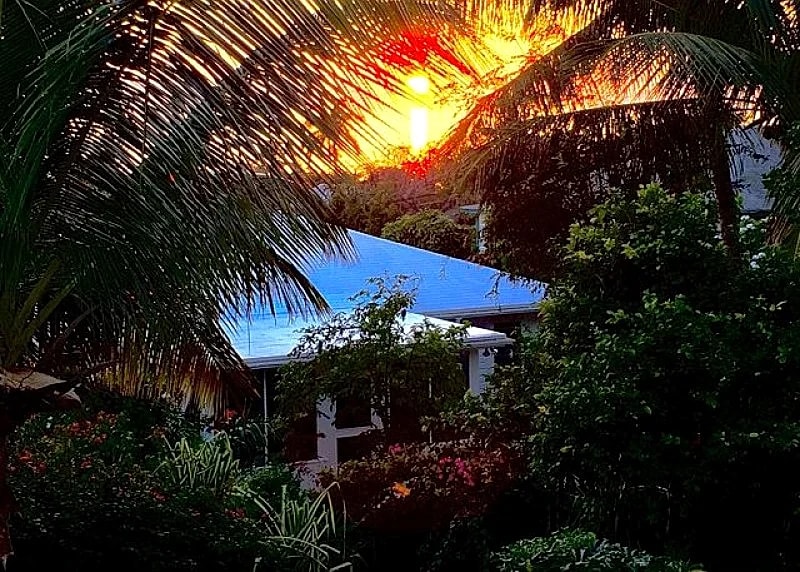 Romantic, luxurious cottage with stylish comtemporary decors, ocean views. in Eleuthera, Bahamas — photo 2