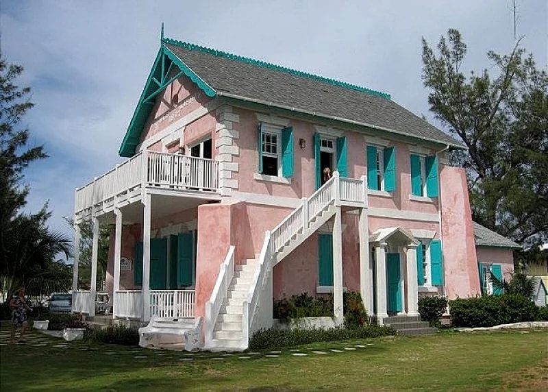 Historic Sea Captain's House, Walk to Town and Beach in Eleuthera, Bahamas — photo 5