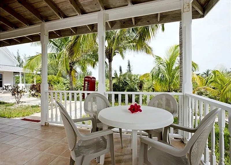 Private 2 Bedroom Beachfront Estate 100 Yards from a Deserted Pink Sand Beach in Eleuthera, Bahamas — photo 4