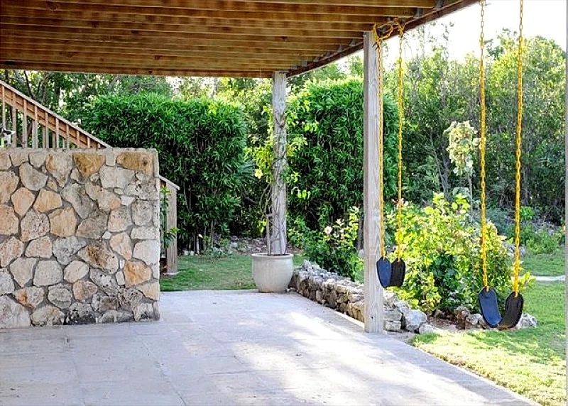 Perfect Family Home w/Game Rm, Best Beach, Shared Pool & Spectacular Views in Eleuthera, Bahamas — photo 5