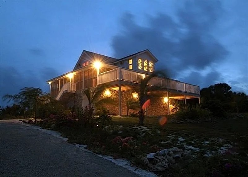 Perfect Family Home w/Game Rm, Best Beach, Shared Pool & Spectacular Views in Eleuthera, Bahamas — photo 2
