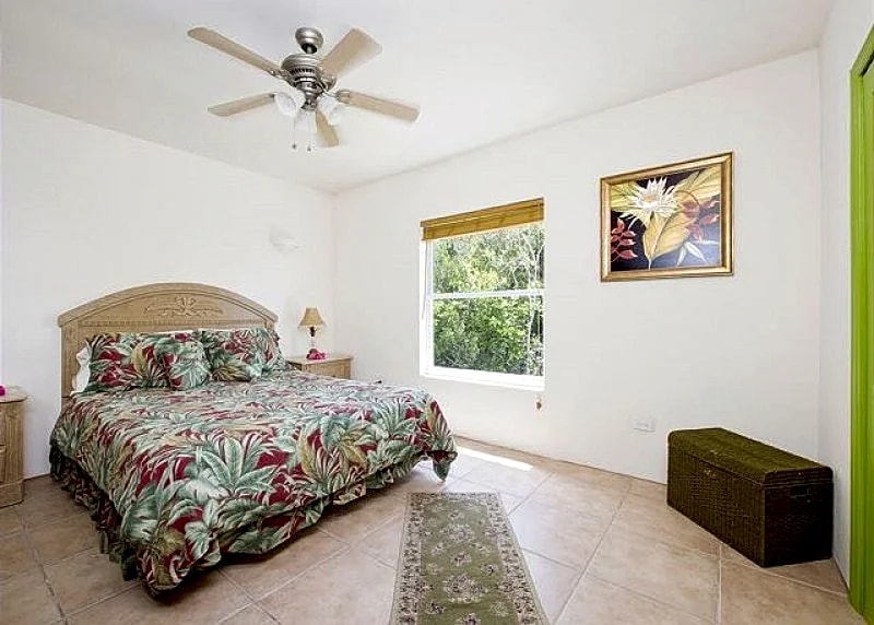 Cozy Cottage steps from Rainbow Bay Beach; Tennis Court in Eleuthera, Bahamas — photo 5