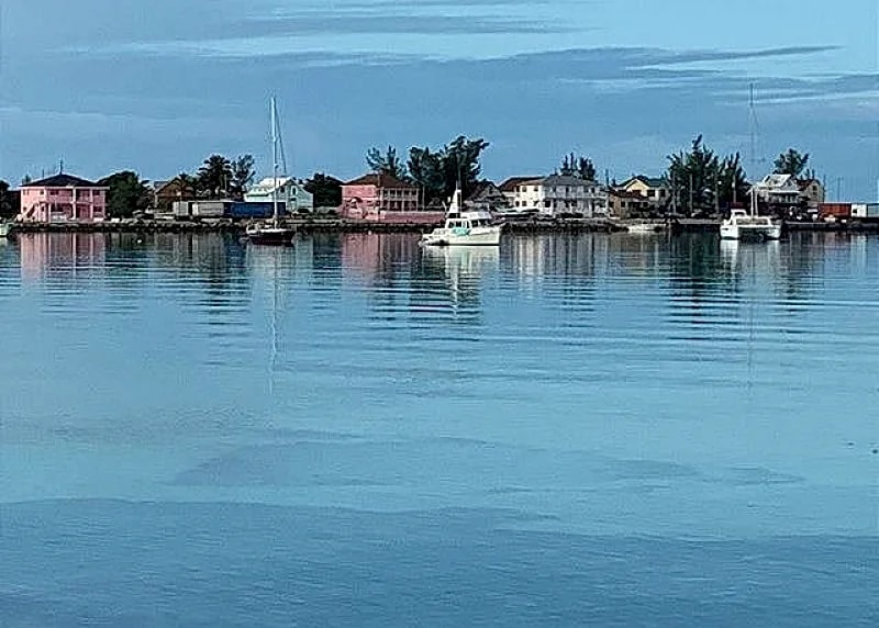 Two Bedroom with Loft DIRECTLY on World Famous French Leave Beach in Eleuthera, Bahamas — photo 2