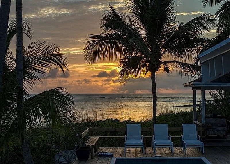 New Beachfront House On Famous French Leave Beach w/NEW POOL