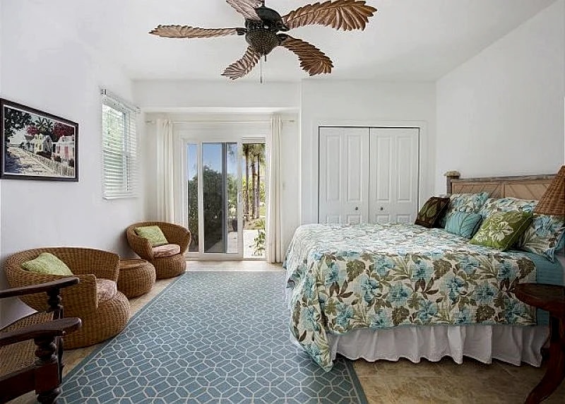 Private Beachfront Estate with 2 Pools, Home Theater, on Pink Sand Beach! in Eleuthera, Bahamas — photo 5