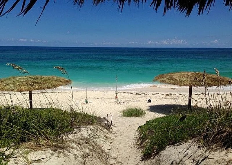 Lux Compound w/2-Ocean View, Pvt Beach, Pool, Boat Dock, Golf Carts, Kayaks in Eleuthera, Bahamas — photo 5