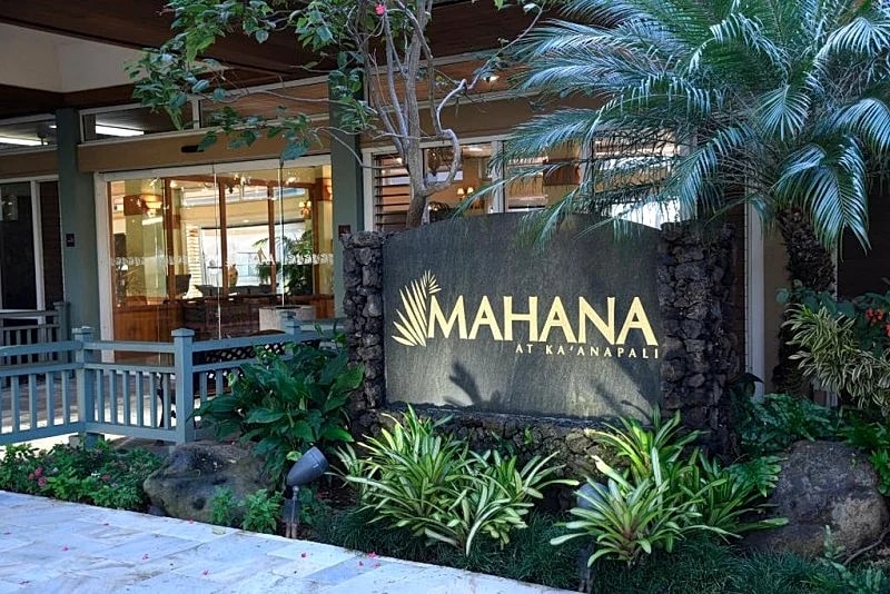 Oceanfront RARE Kaanapali Premier Corner View Penthouse 2B/2B Resort in Kaanapali, Hawaii, United States — photo 2