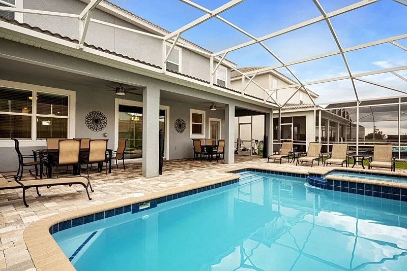 Champions Getaway - Vacation Home with Amazing Games Room in Four Corners, Florida, United States — photo 3