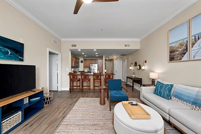 Heritage Gem | 3 bed, 2 bath | Near Attractions | Reunion Membership in Kissimmee, Florida, United States — photo 5