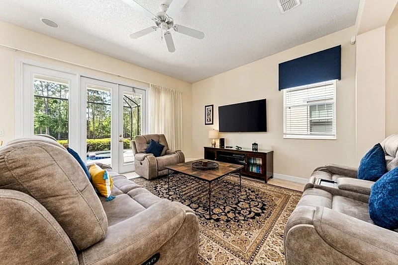 Patriots Landing Choice | 4 bed, 4 bath | Private Pool | Near Attractions in Kissimmee, Florida, United States — photo 3