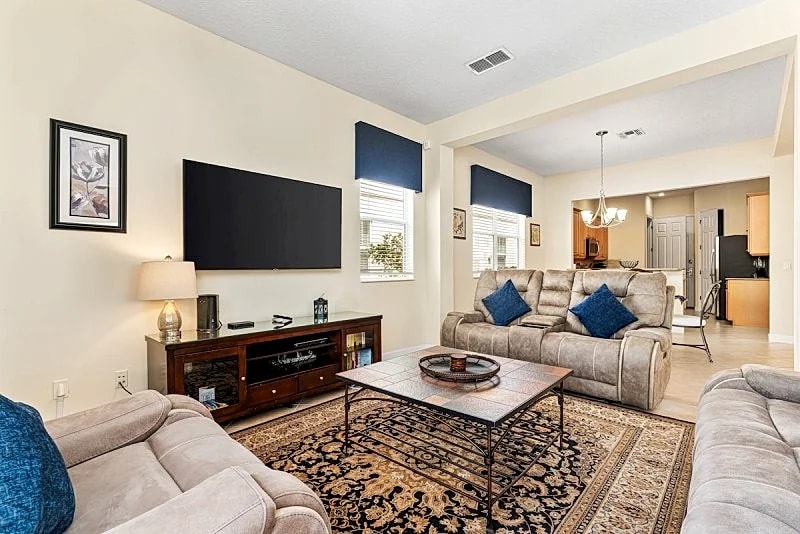 Patriots Landing Choice | 4 bed, 4 bath | Private Pool | Near Attractions in Kissimmee, Florida, United States — photo 4