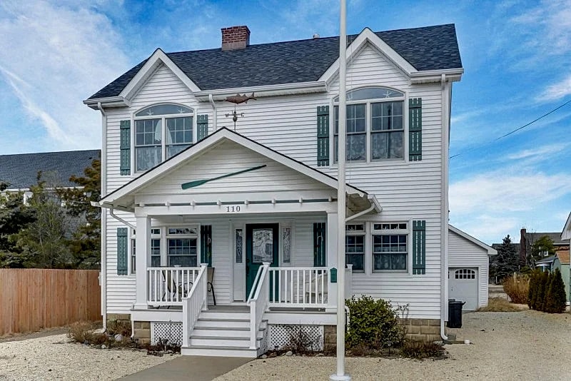 Beautiful three bedroom impeccably appointed, bay side home in Seaside Park, New Jersey, United States — photo 2