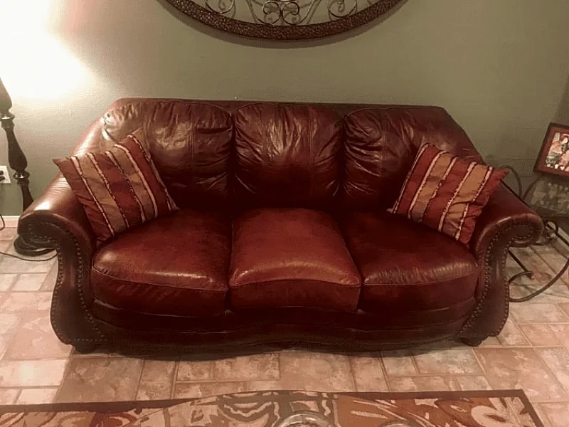 3 Bedrooms 2 Bathrooms House S Creekbend Dr in Hutto, Texas, United States — photo 2
