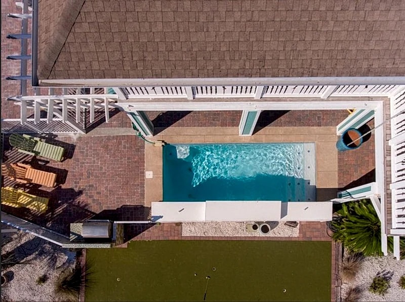 Beach 98 – 7 Bedroom Home Vacation Rental in Miramar Beach & Destin, FL in Miramar Beach, Florida, United States — photo 2