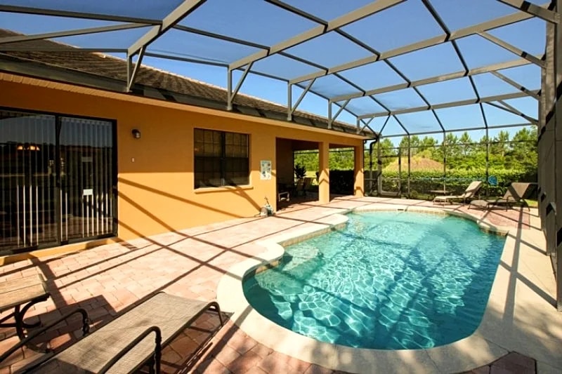 4 Bed 3 Bath Villa with Private Corner Lot Pool in Kissimmee, Florida, United States — photo 2