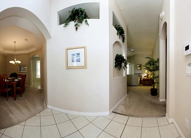 4 Bed, 3 Bath, Private Screened Pool with Jacuzzi, Internet Access in Davenport, Florida, United States — photo 2
