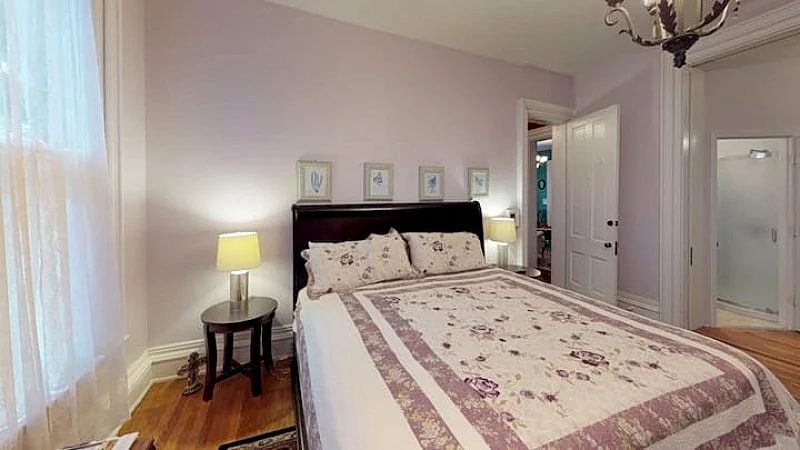 Hyde House Lilac Suite near Hocking Hills in Nelsonville Oh in Nelsonville, Ohio, United States — photo 5