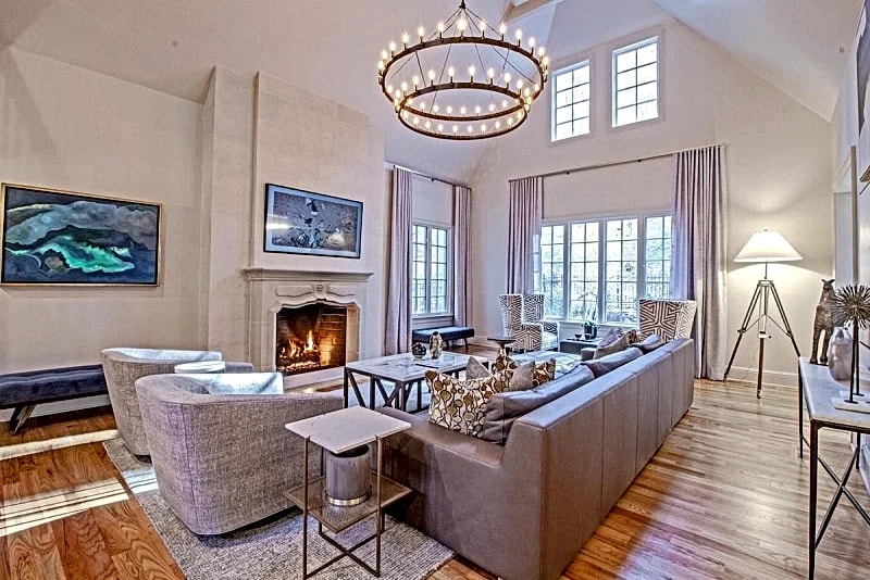 Luxury 3 Kng, 1 Qn, 4.5 Bth, Gourmet Kitchen, Pavilion w/Fireplace, Pond in Asheville, North Carolina, United States — photo 3