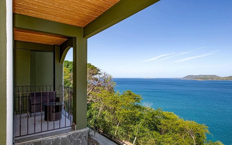 360 Splendor 101A in Playa Flamingo, Guanacaste, Costa Rica — photo 2