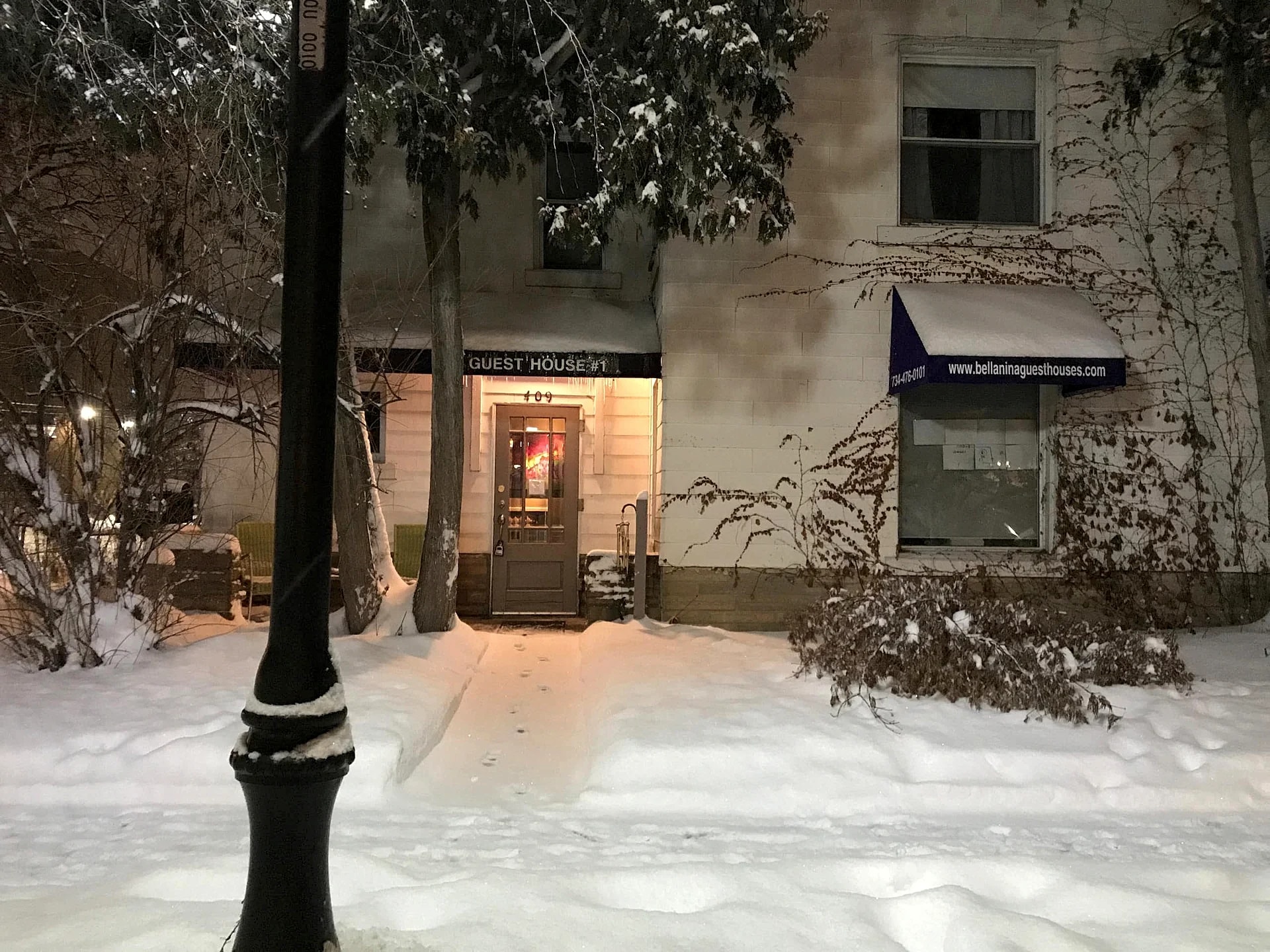 Kerrytown Love Nest - A2 in Ann Arbor, Michigan, United States — photo 3