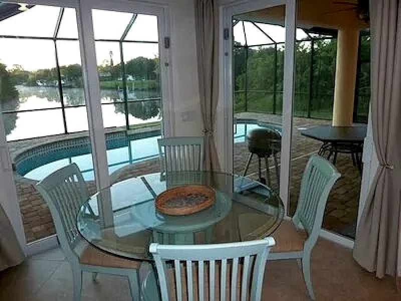 Luxurious Ocean View Villa GREAT LOCATION Walk to Beach, Wharf & Boardwalk in Santa Cruz, California, United States — photo 5