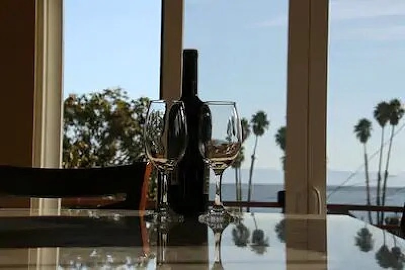 WOW! Luxury 5000sf Oceanview of Main Beach/Wharf -Families/Corp Retreats/Groups in Santa Cruz, California, United States — photo 3