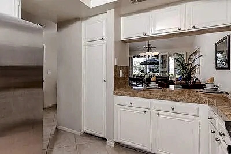 South Facing, Upgraded, Prime Location in Palm Desert, California, United States — photo 4