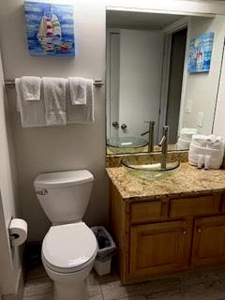 Beach Front Paradise 2 Bedroom 2 Bath condo in Orange Beach, Alabama, United States — photo 5