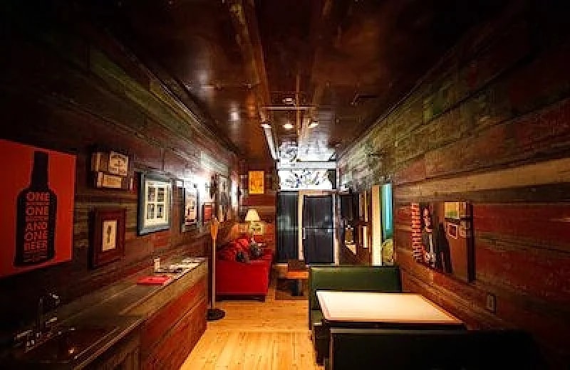 The Hooker Hotel - 'Unique, Cool, and Spacious, with a killer location - Clarksdale in Clarksdale, Mississippi, United States — photo 3