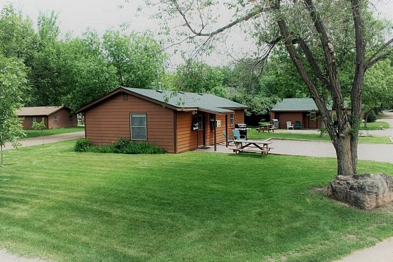 Make memories from your patio - In Rapid City On Canyon Lake Thirty Minutes from Mt Rushmore