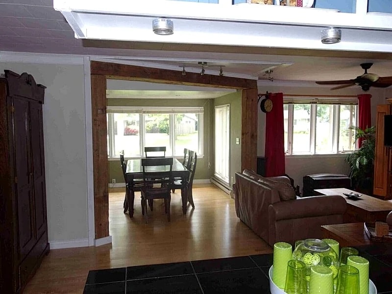 Bluehaven Cottage - Grand Bend, Ontario, Canada in Bluewater, Ontario, Canada — photo 5