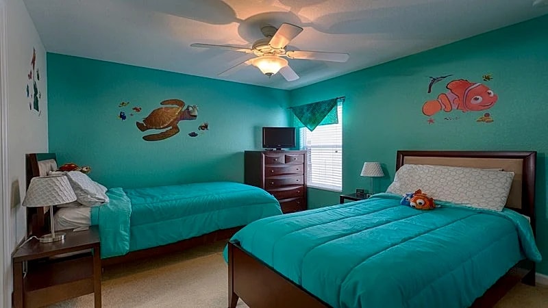 Southwest facing pool for the sun worshipper in your family! in Kissimmee, Florida, United States — photo 2