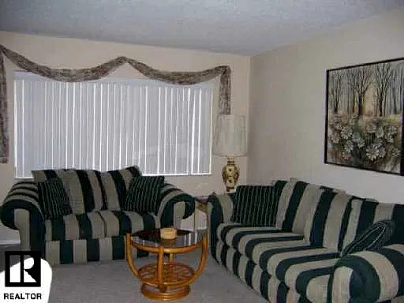 Charming 2-Bedroom Home in Quiet Hudson Community with Pool & Tennis in Hudson, Florida, United States — photo 4