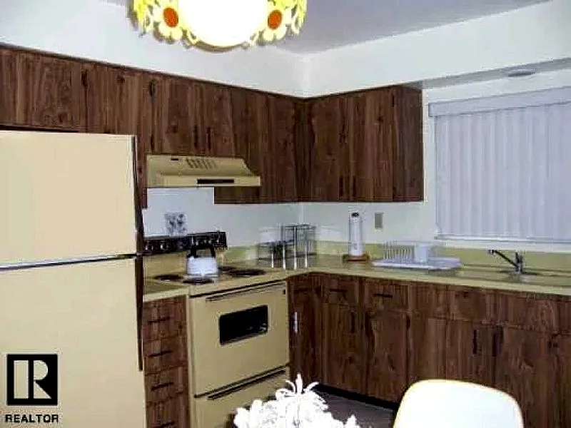 Charming 2-Bedroom Home in Quiet Hudson Community with Pool & Tennis in Hudson, Florida, United States — photo 5