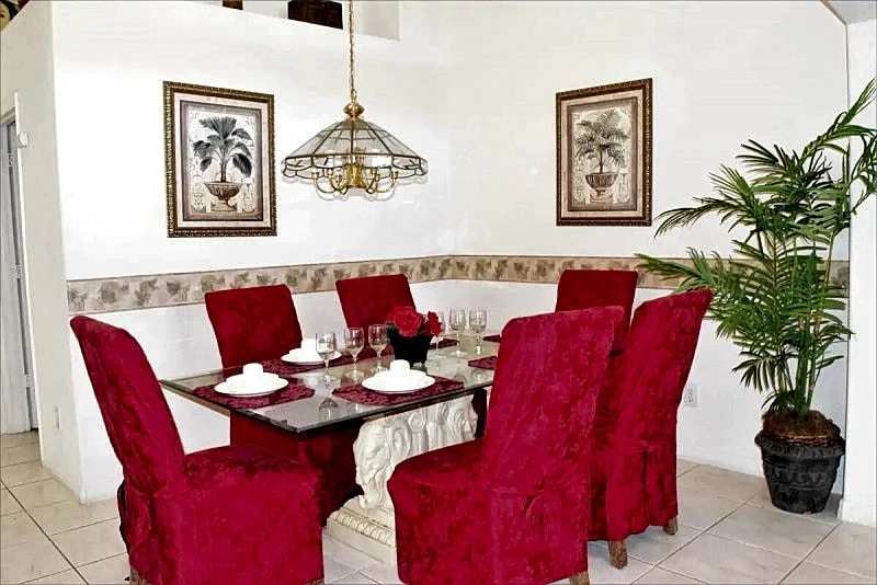 6 bed property - Indian Creek in Kissimmee, Florida, United States — photo 2