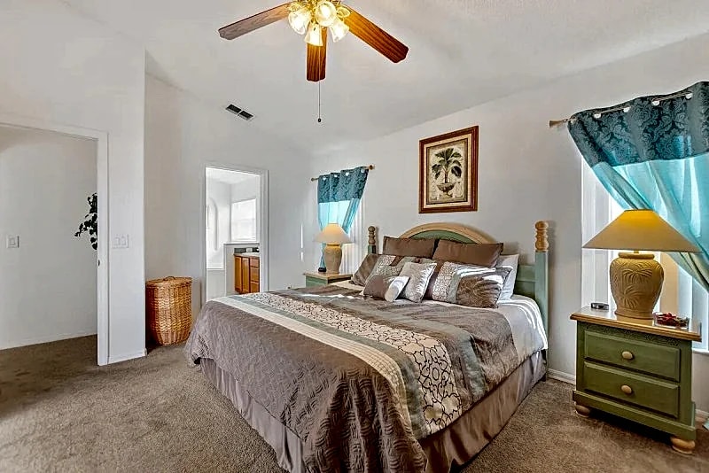 newly remodeled four bedroom florida Villa in Kissimmee, Florida, United States — photo 2
