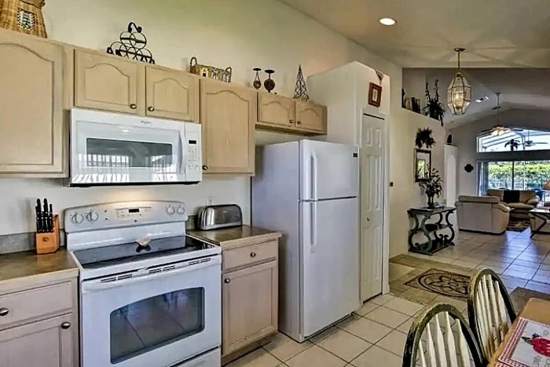 4 Bedroom Villa - Indian Creek in Kissimmee, Florida, United States — photo 3