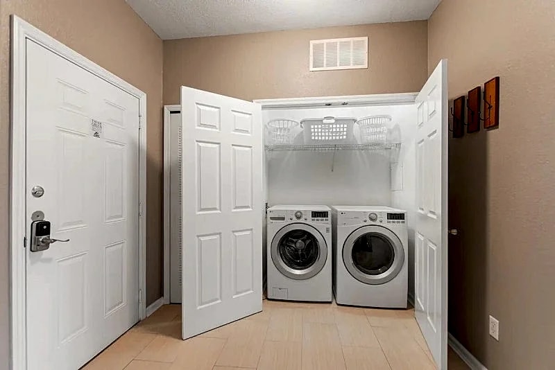 Condo in gated Windsor Hills in Kissimmee, Florida, United States — photo 5