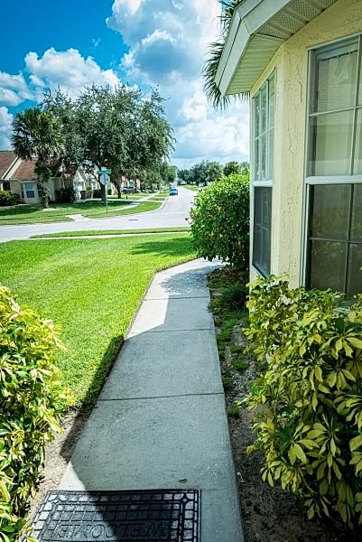 4 bed, 3 bath villa just a few miles from Disney in Kissimmee, Florida, United States — photo 5