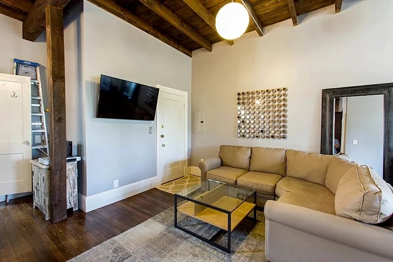 Modern 2-bedroom loft condo near BC, BU, hospitals & train w/ parking available. in Boston, Massachusetts, United States — photo 3