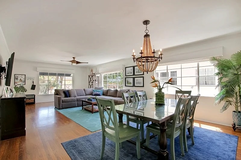 West Beach Villa 2 - Location in the center of West Beach, beach and State St. 2 blocks away! in Santa Barbara, California, United States — photo 3