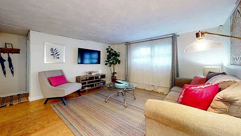 Boston vacation,Longwood Medical,mins to MBTA,pkg